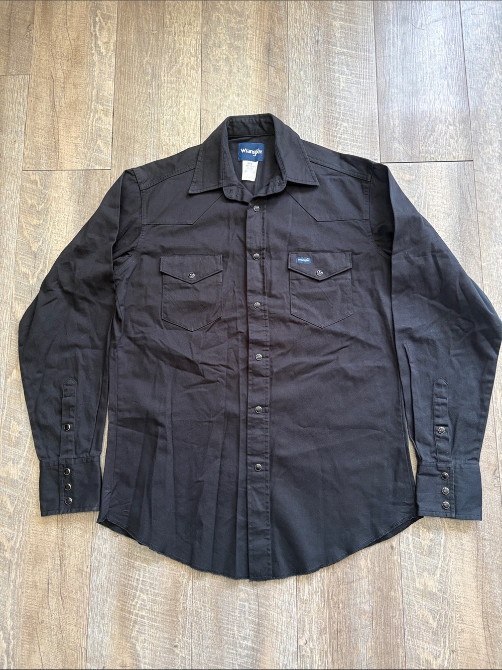 Wrangler Long Sleeve Button-Down Western Shirt